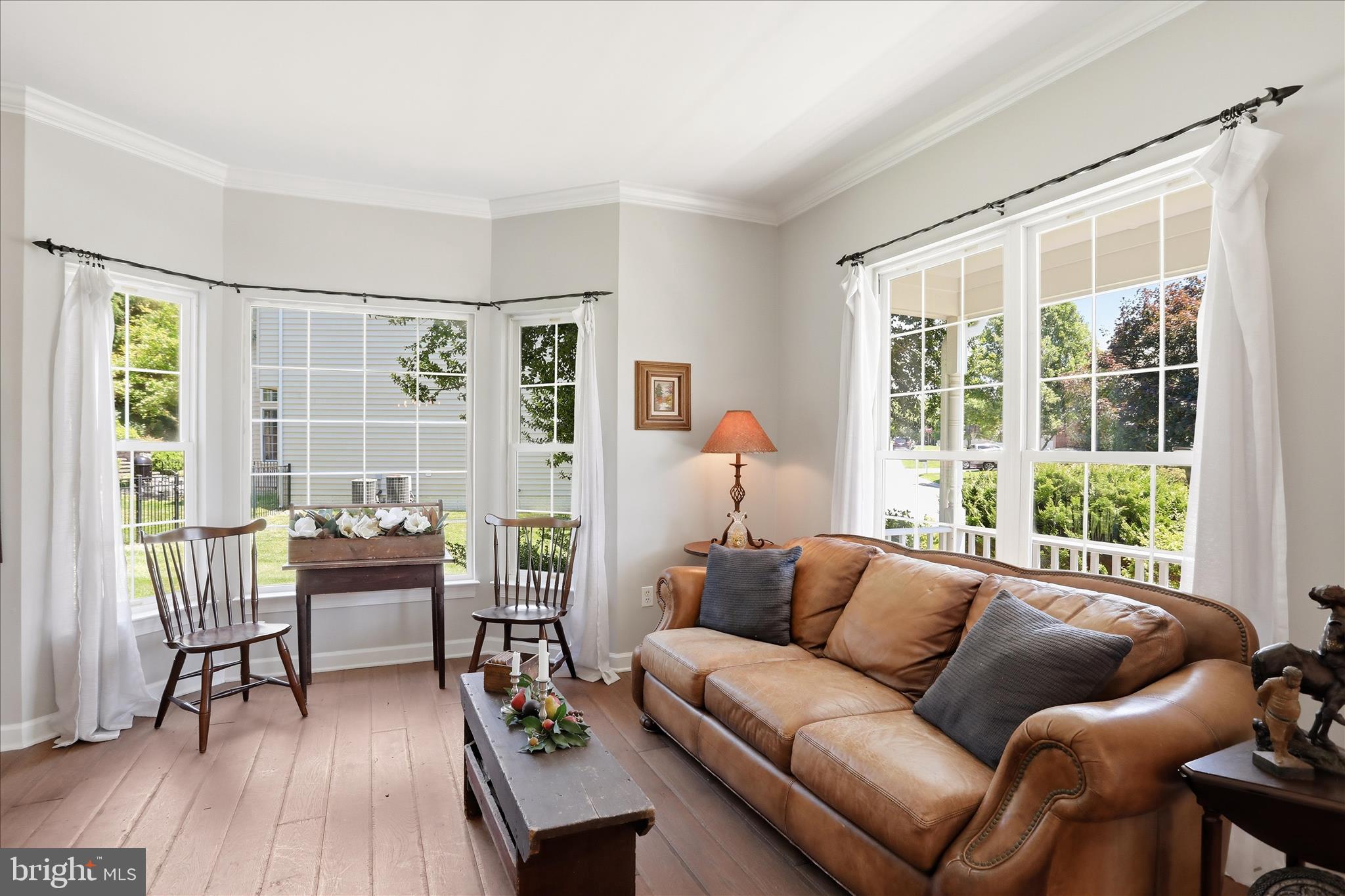 WINDSOR KNOLLS - Residential