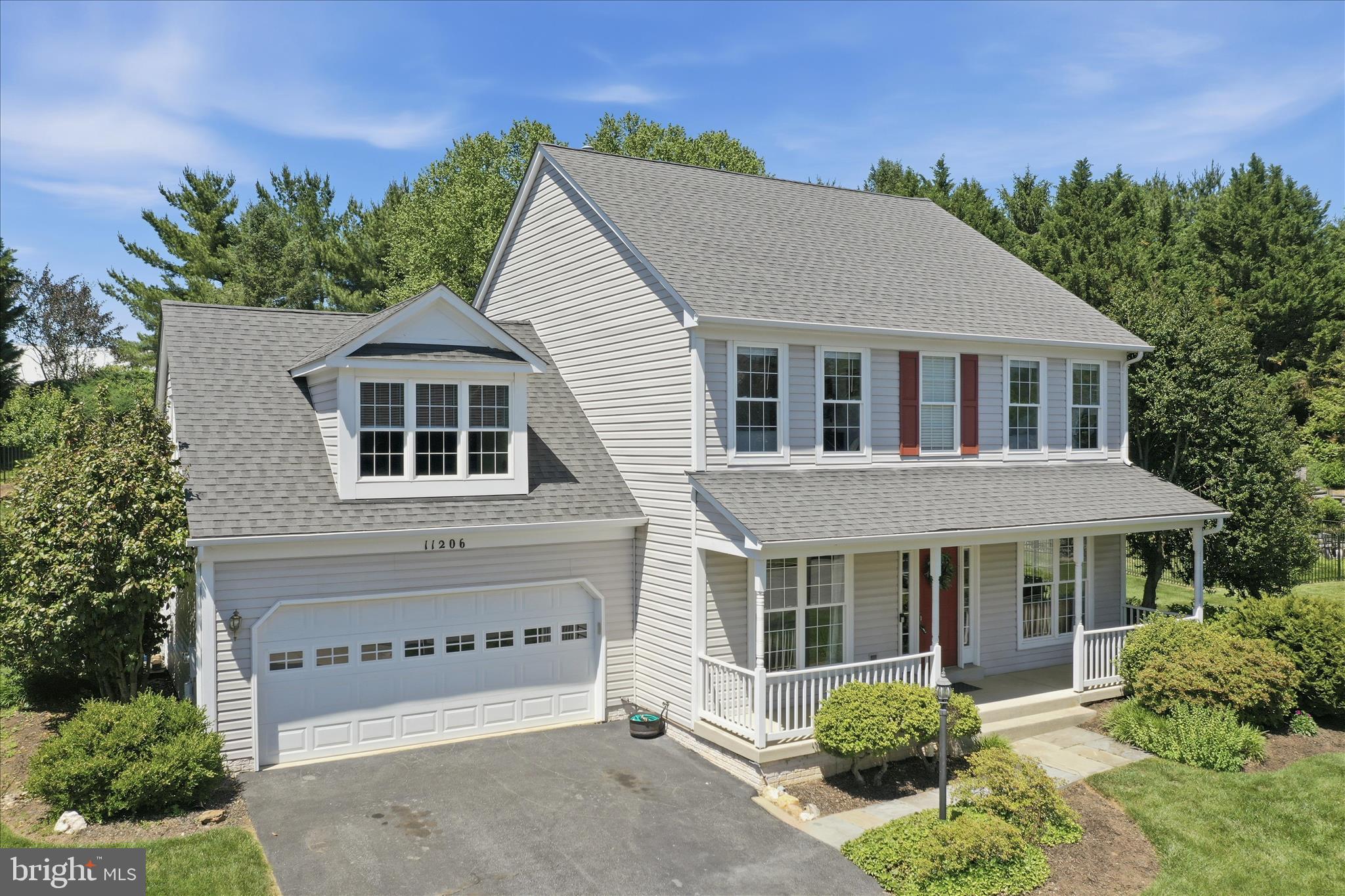 WINDSOR KNOLLS - Residential
