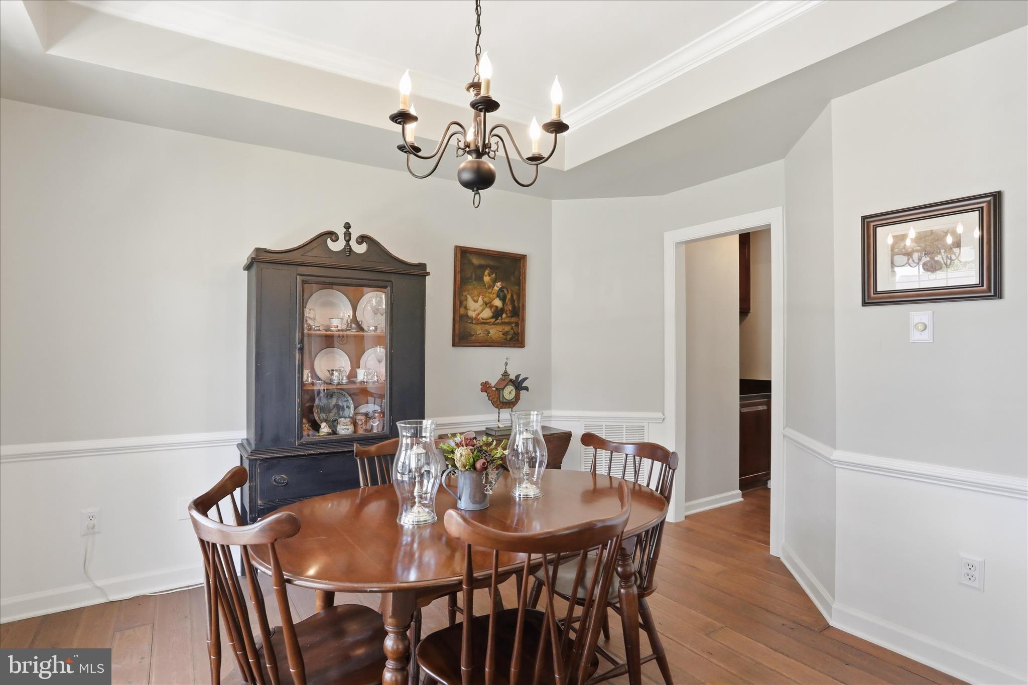 WINDSOR KNOLLS - Residential