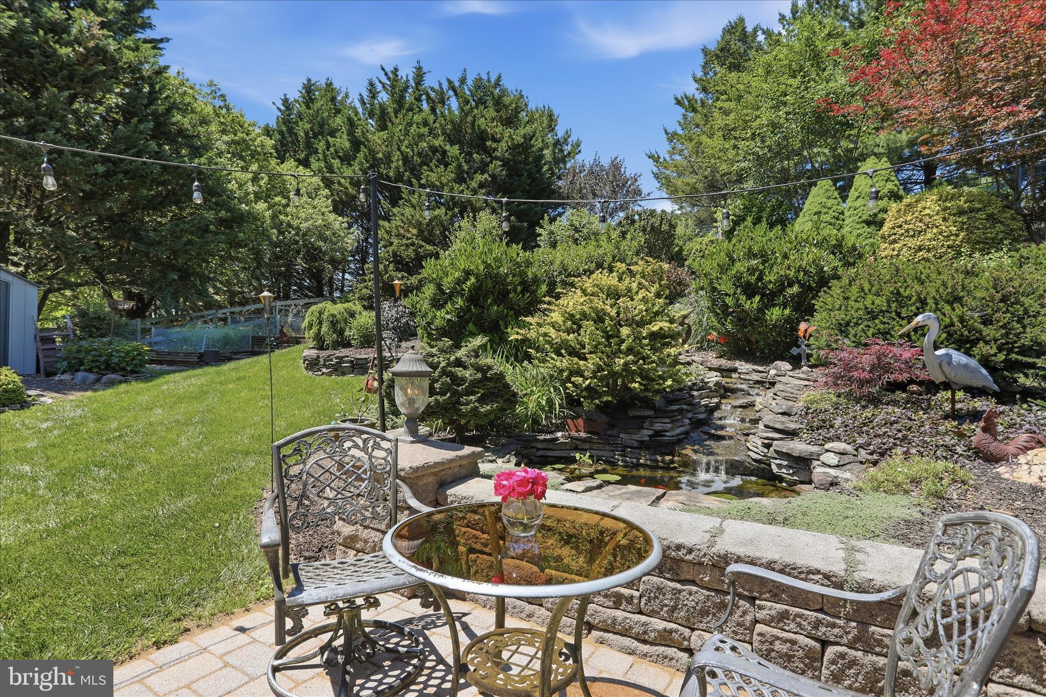 WINDSOR KNOLLS - Residential