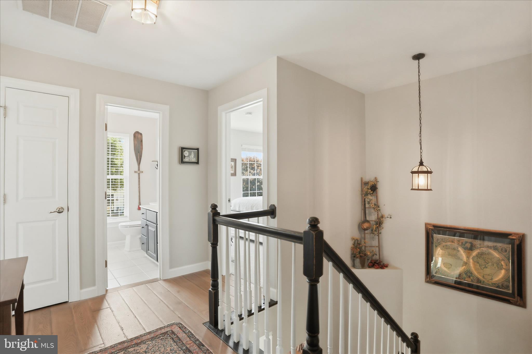 WINDSOR KNOLLS - Residential