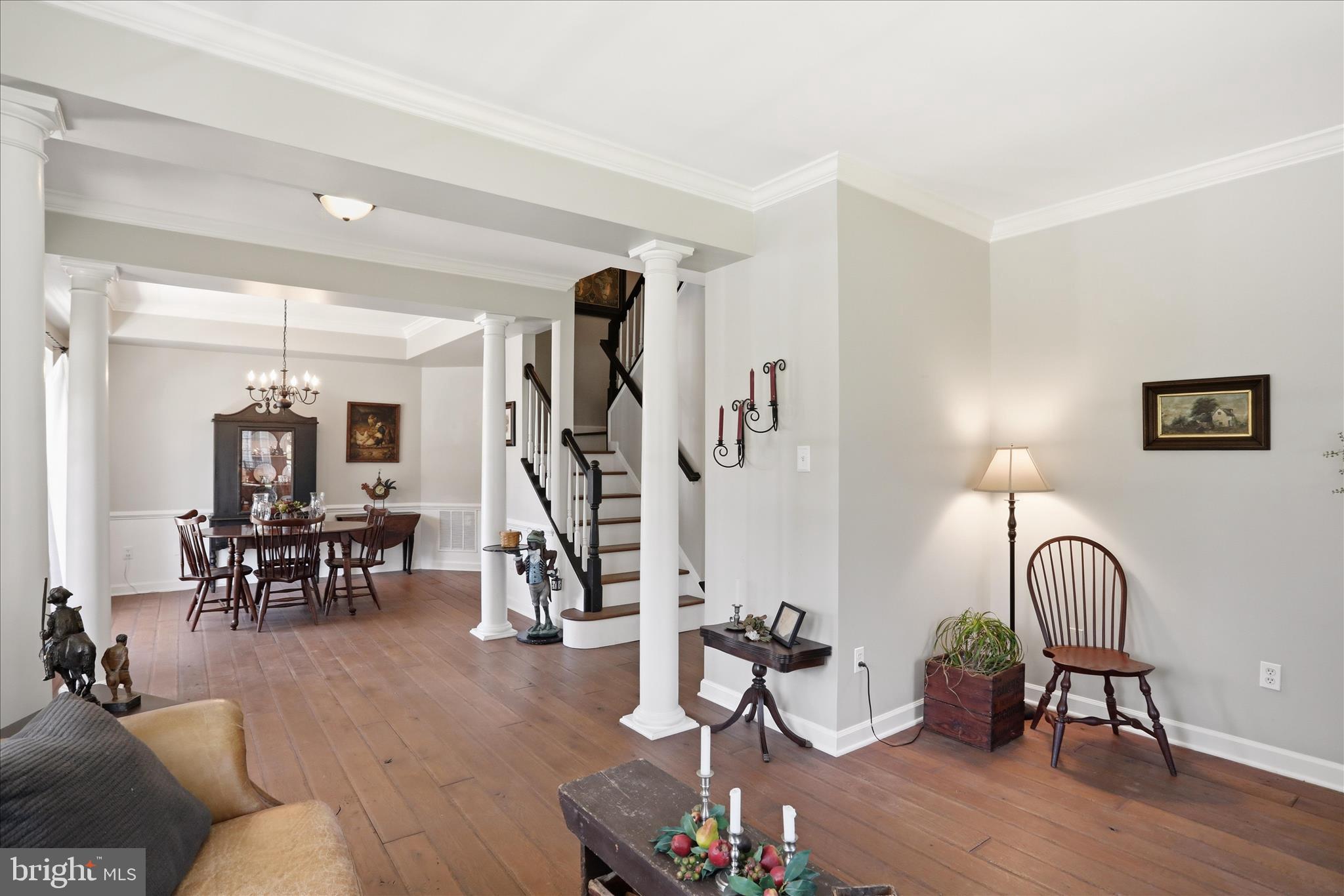 WINDSOR KNOLLS - Residential