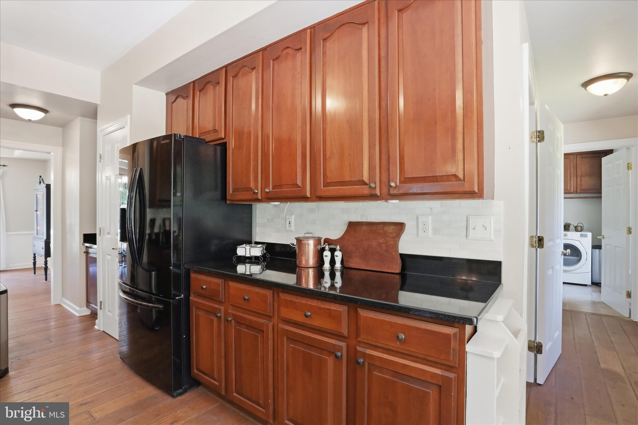 WINDSOR KNOLLS - Residential