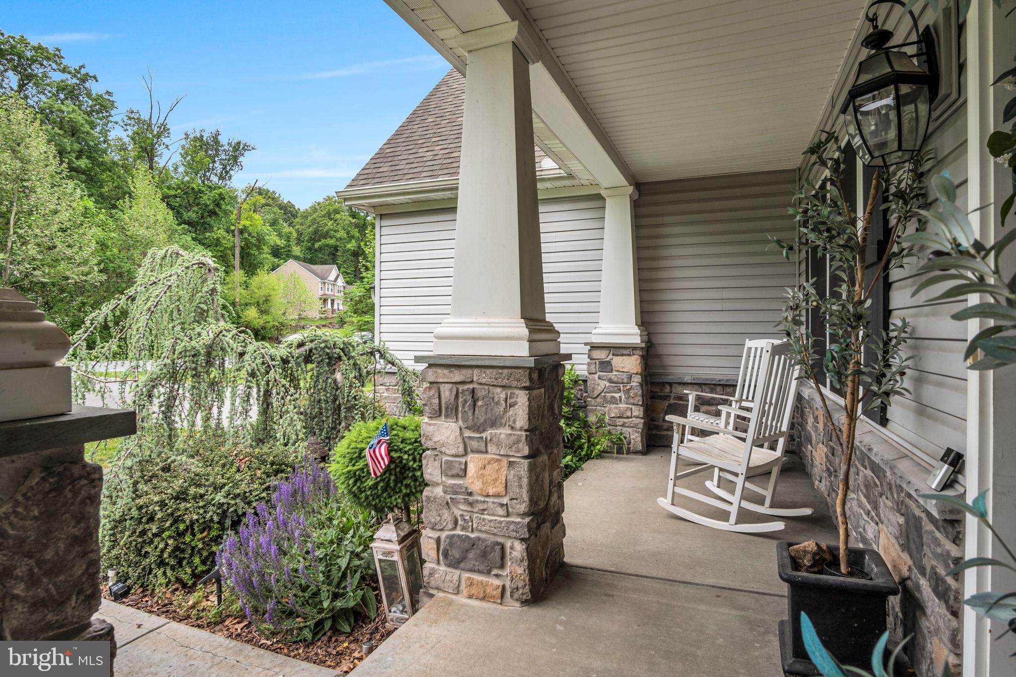 BISHOP WOODS - Residential