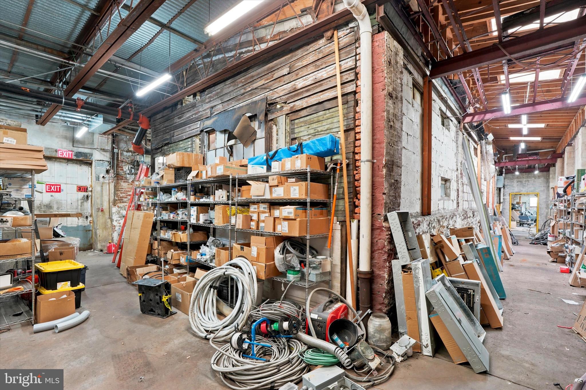 BRIDESBURG - Commercial Sale