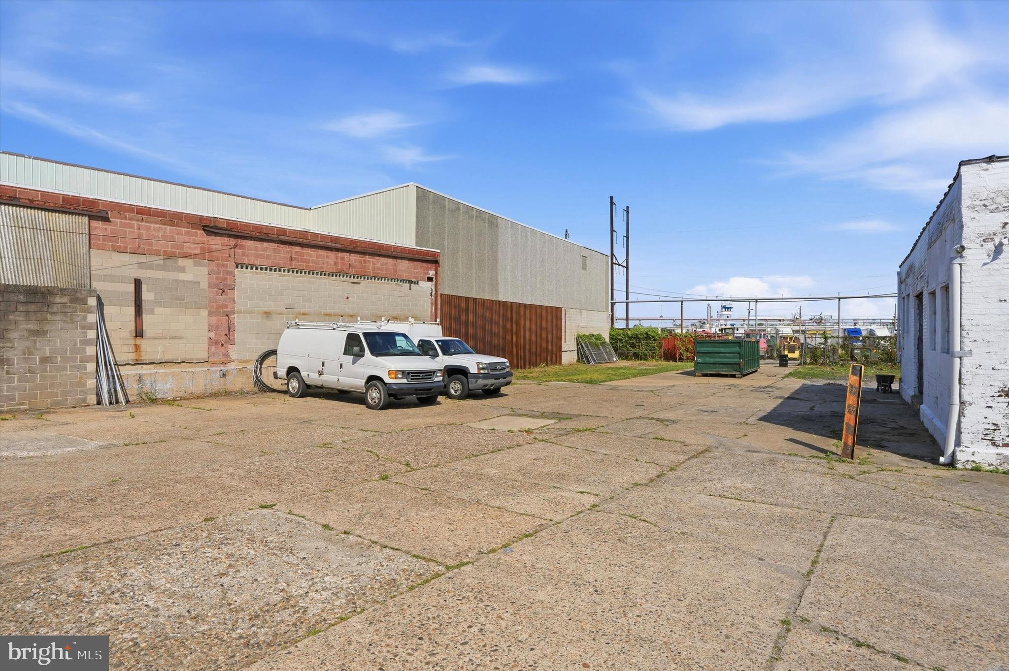BRIDESBURG - Commercial Sale