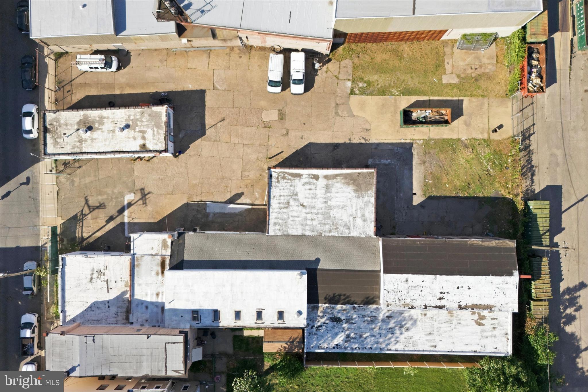 BRIDESBURG - Commercial Sale