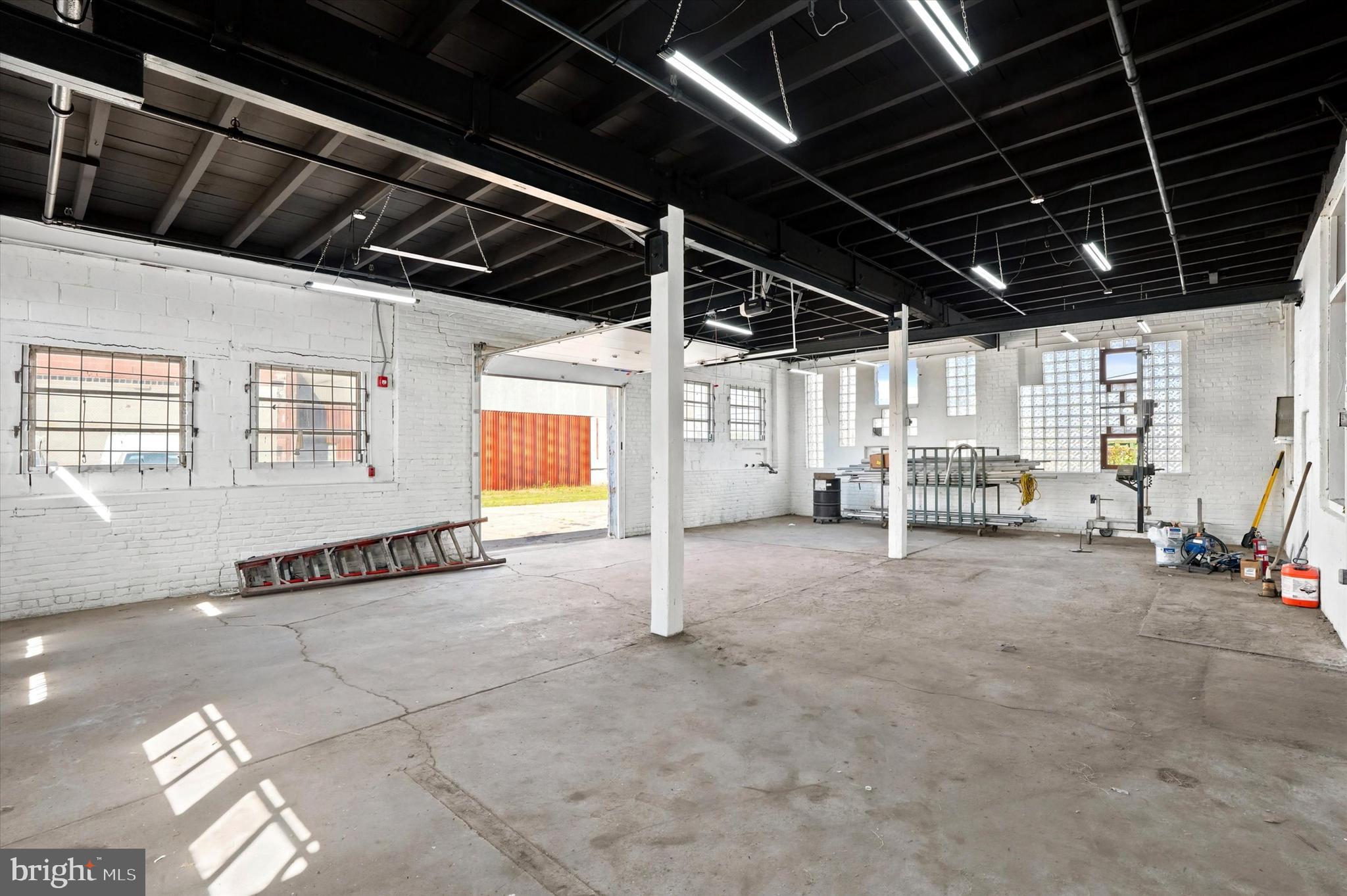 BRIDESBURG - Commercial Sale