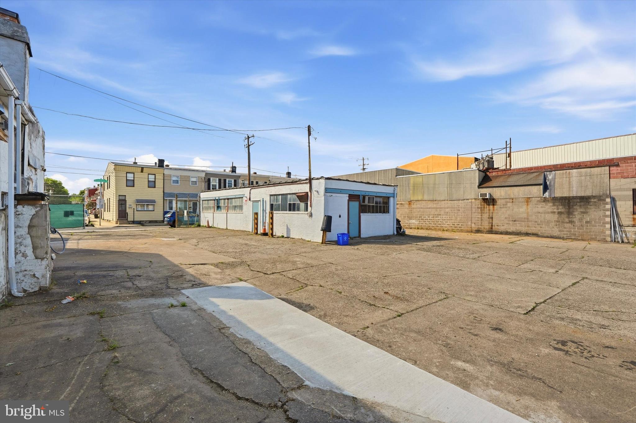 BRIDESBURG - Commercial Sale