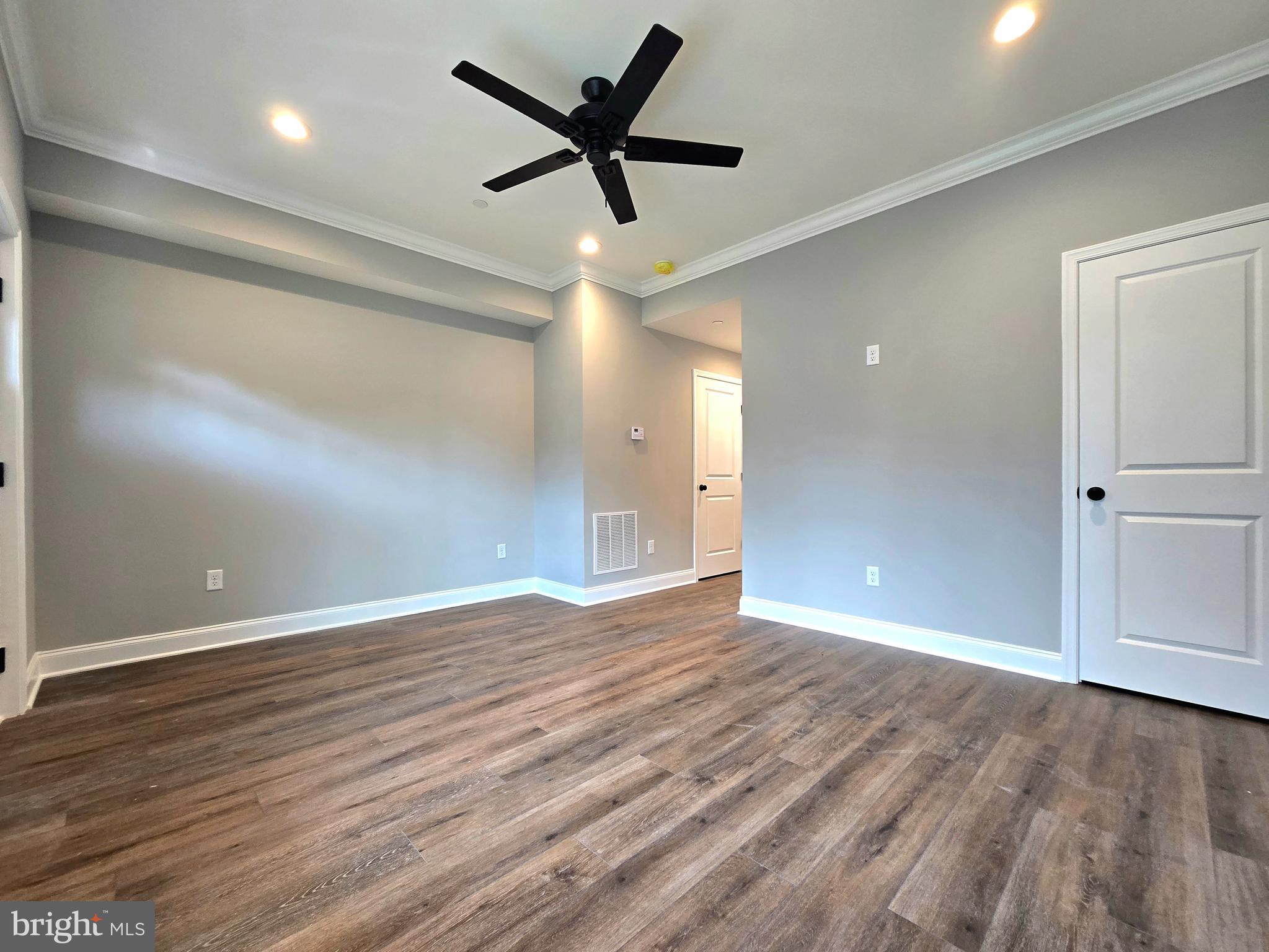 PASADENA - Residential