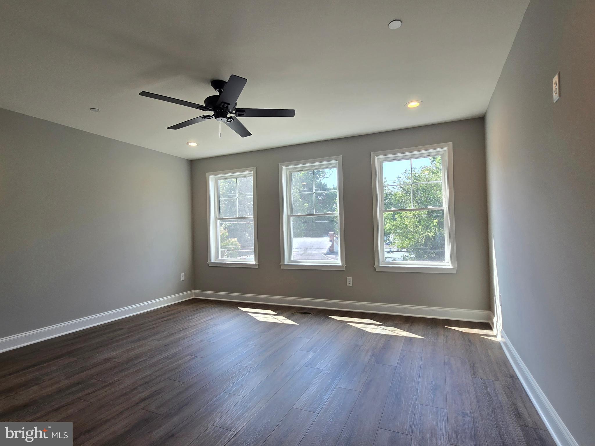 PASADENA - Residential