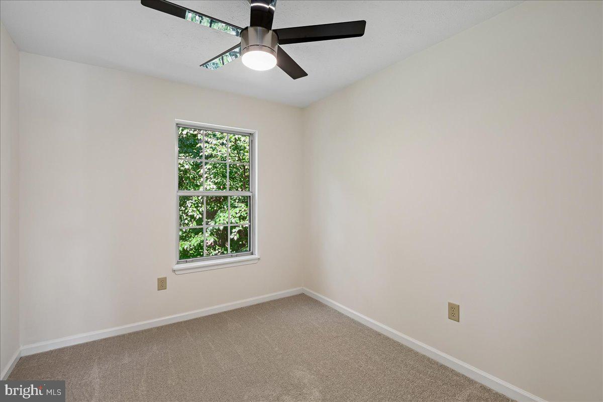 SILVER SANDS - Residential