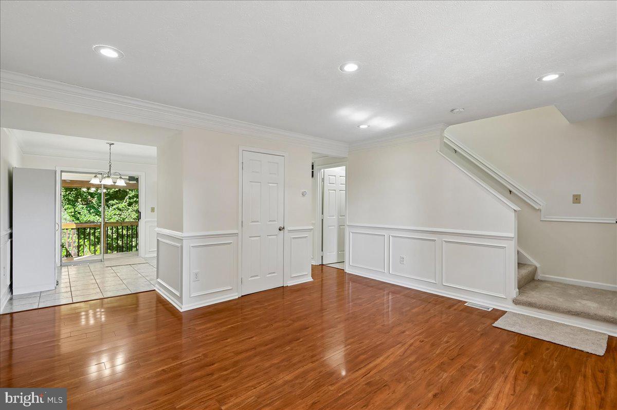 SILVER SANDS - Residential