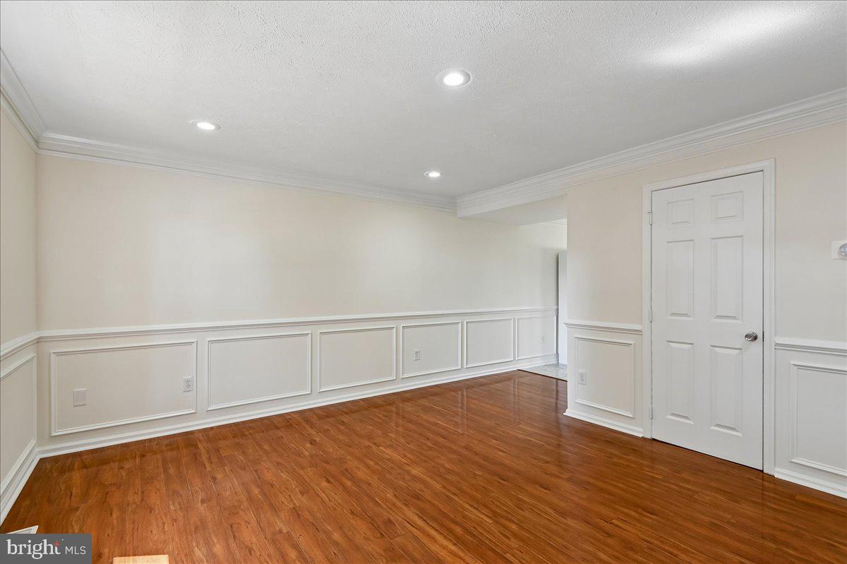 SILVER SANDS - Residential