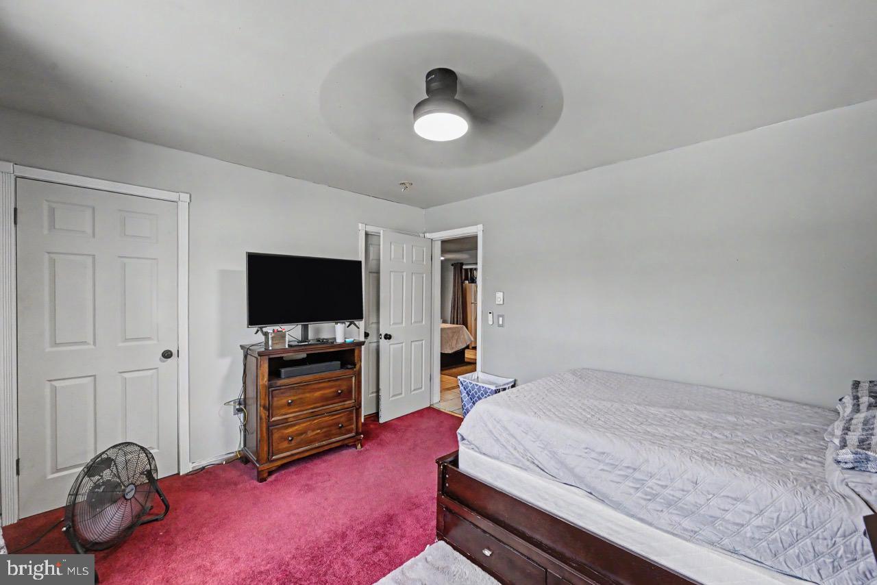 POCONO FARMS EAST - Residential