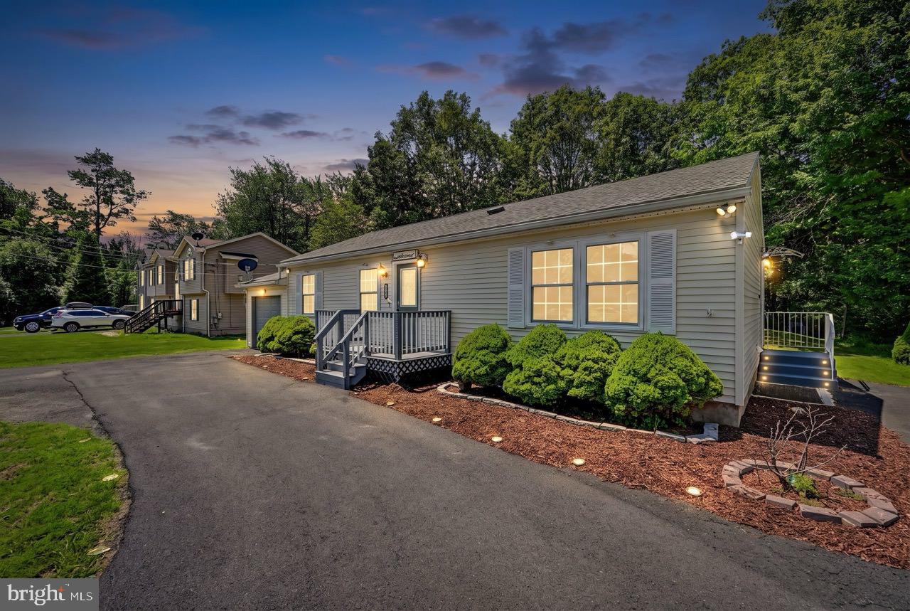 POCONO FARMS EAST - Residential