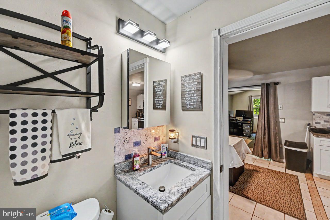 POCONO FARMS EAST - Residential