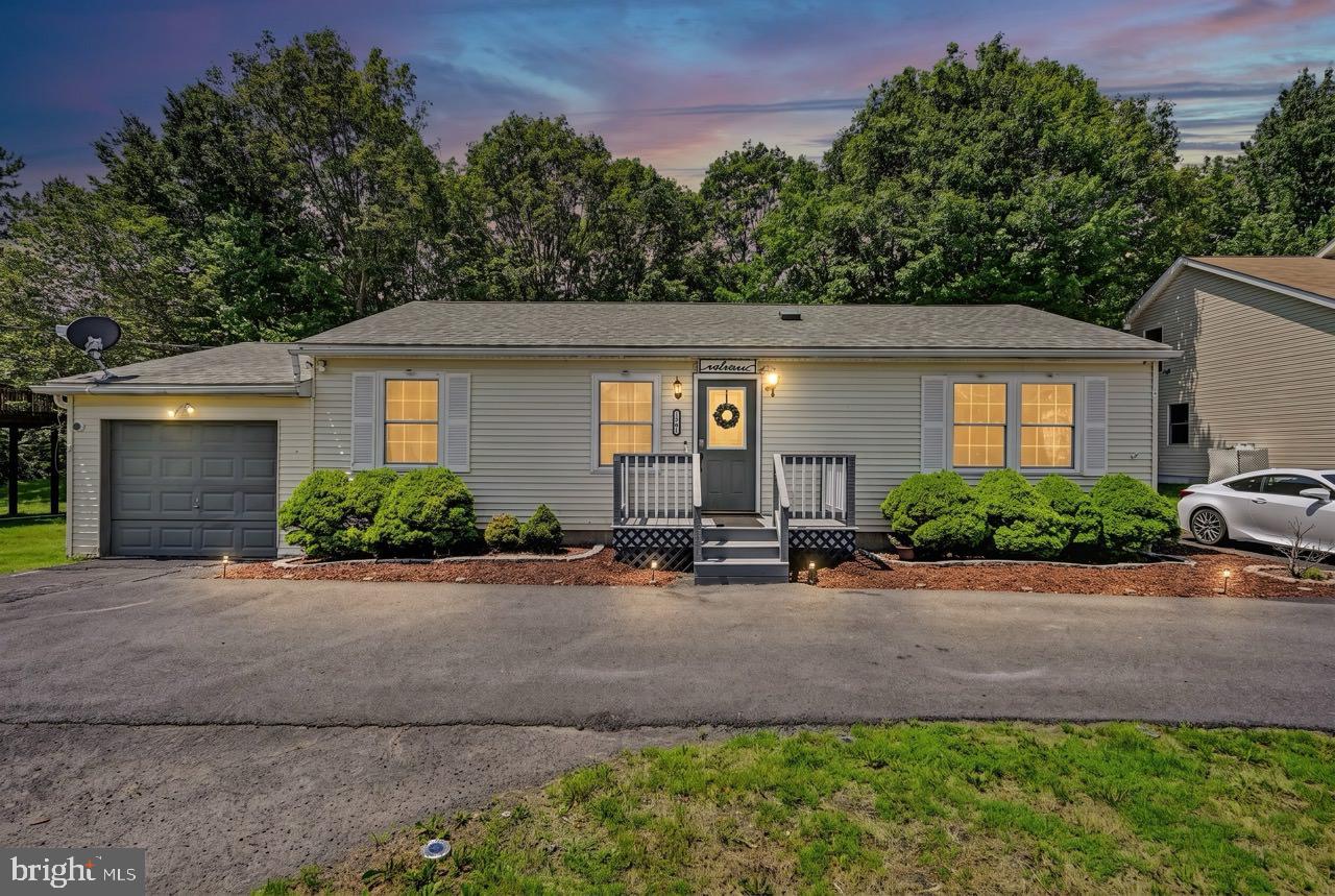 POCONO FARMS EAST - Residential