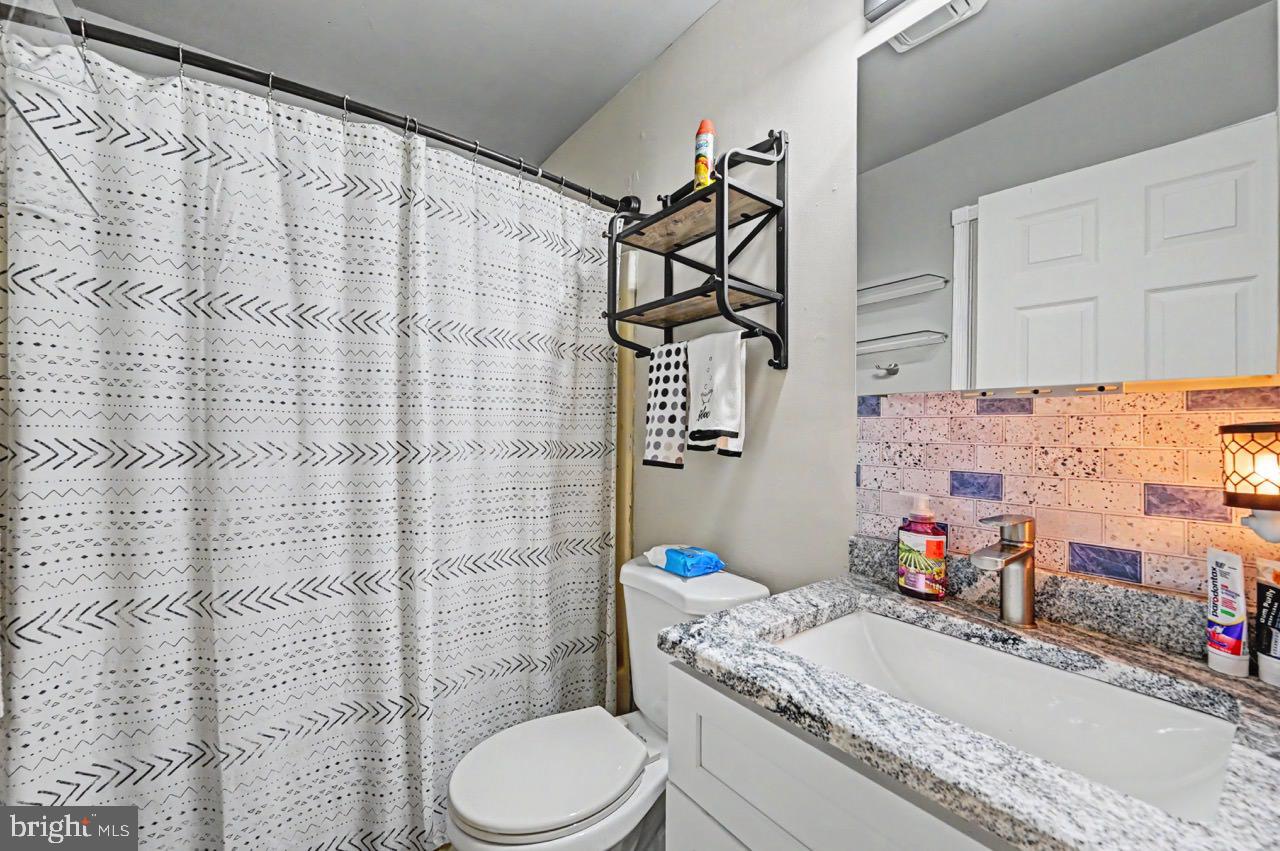 POCONO FARMS EAST - Residential