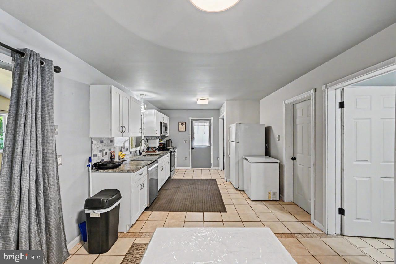 POCONO FARMS EAST - Residential