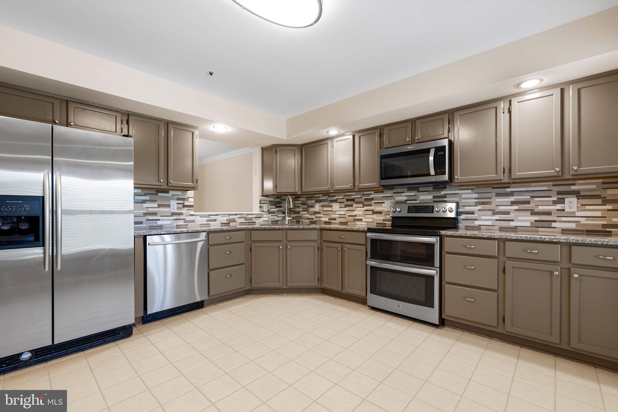 BOWLING BROOK FARMS - Residential