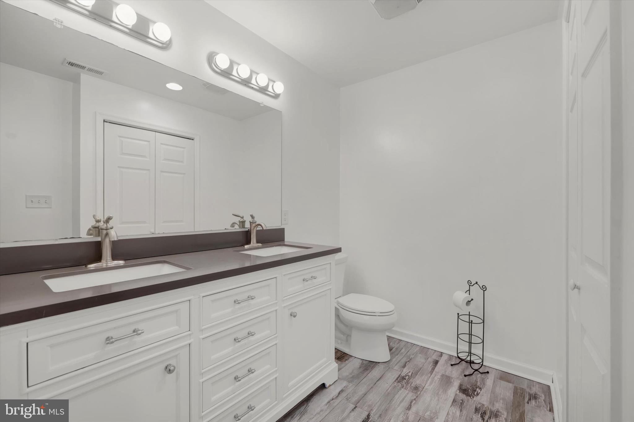 WILDE  ACRES - Residential
