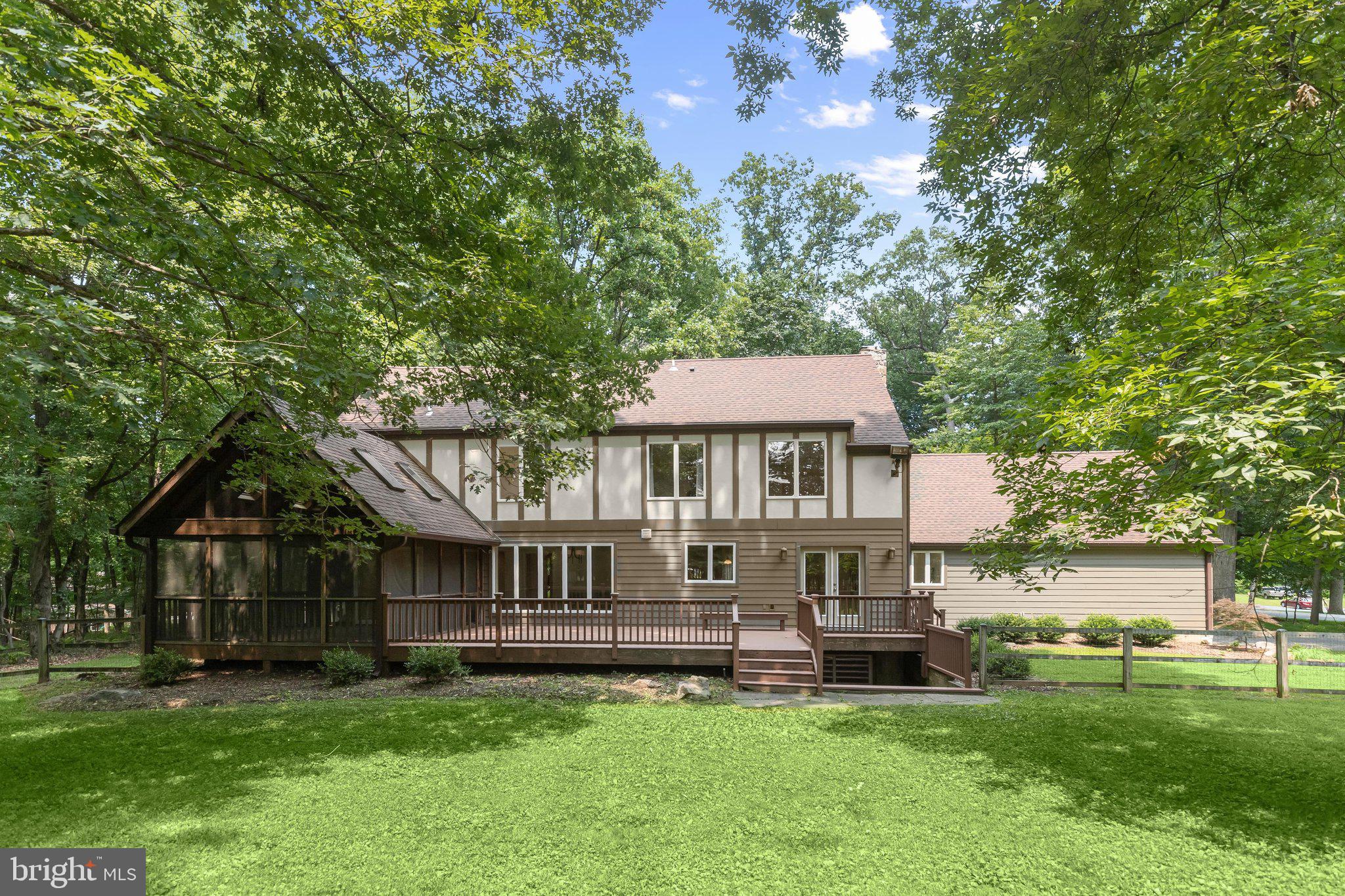 PINEWOOD FARM - Residential