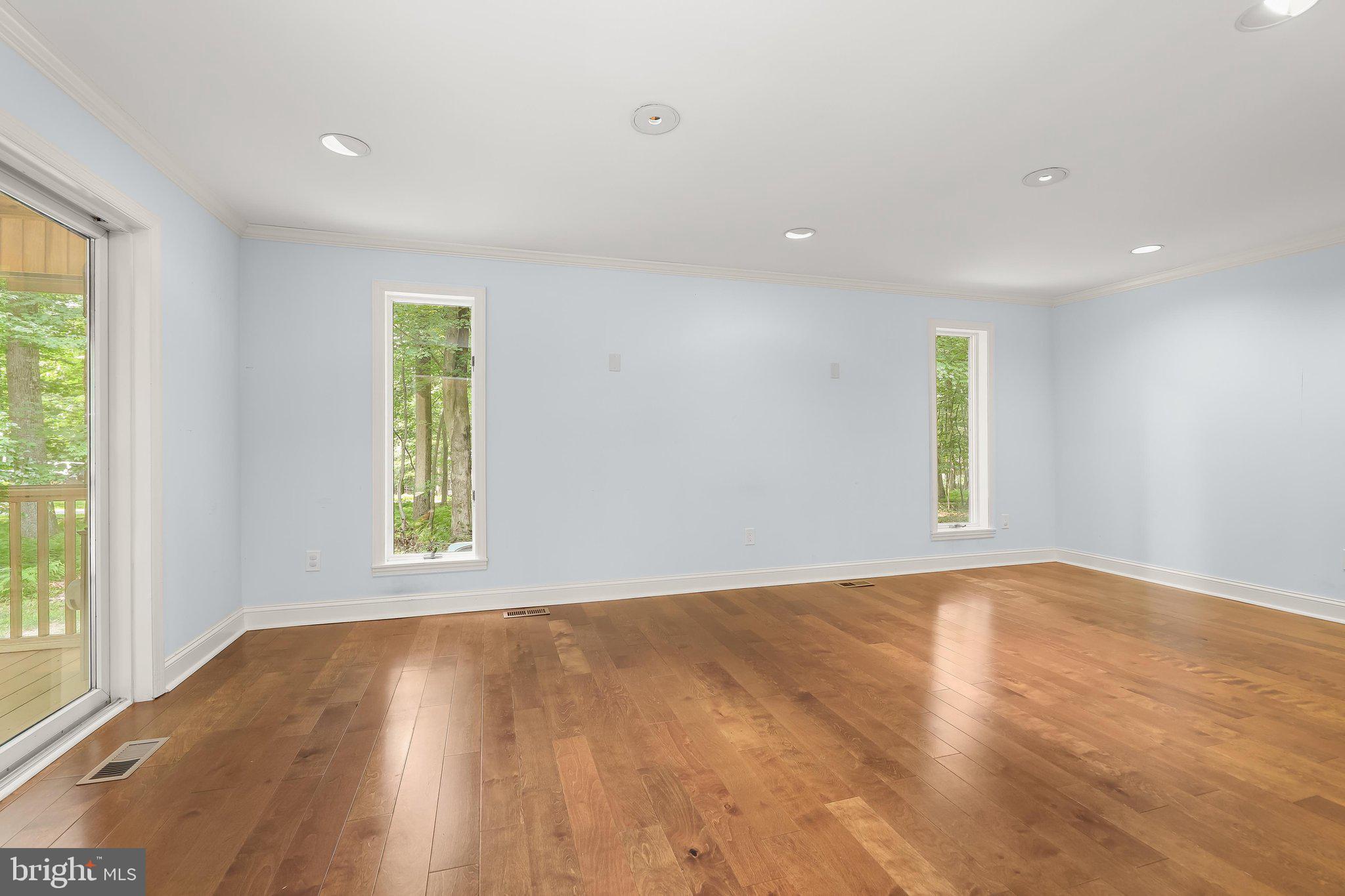 PINEWOOD FARM - Residential