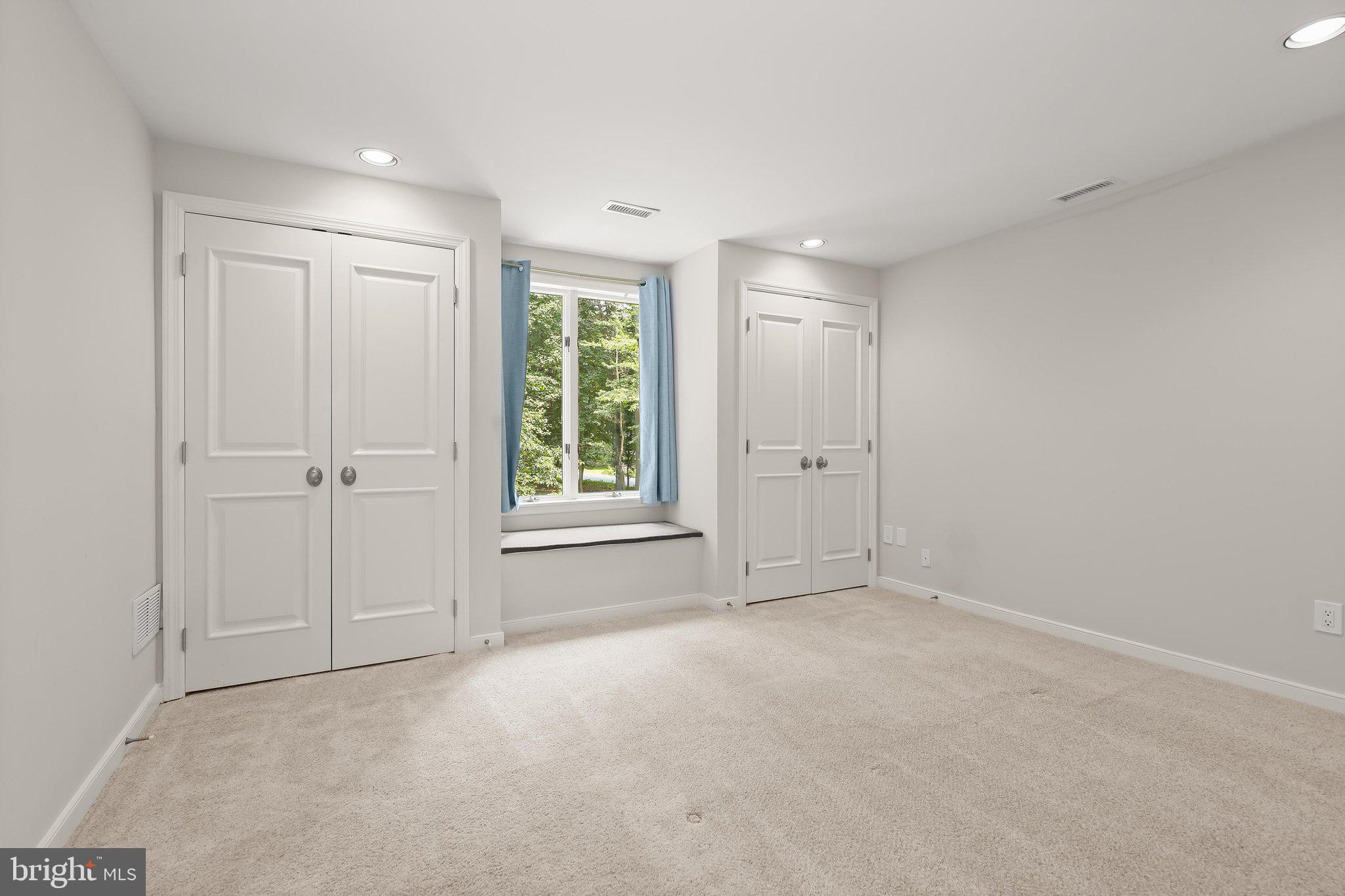 PINEWOOD FARM - Residential