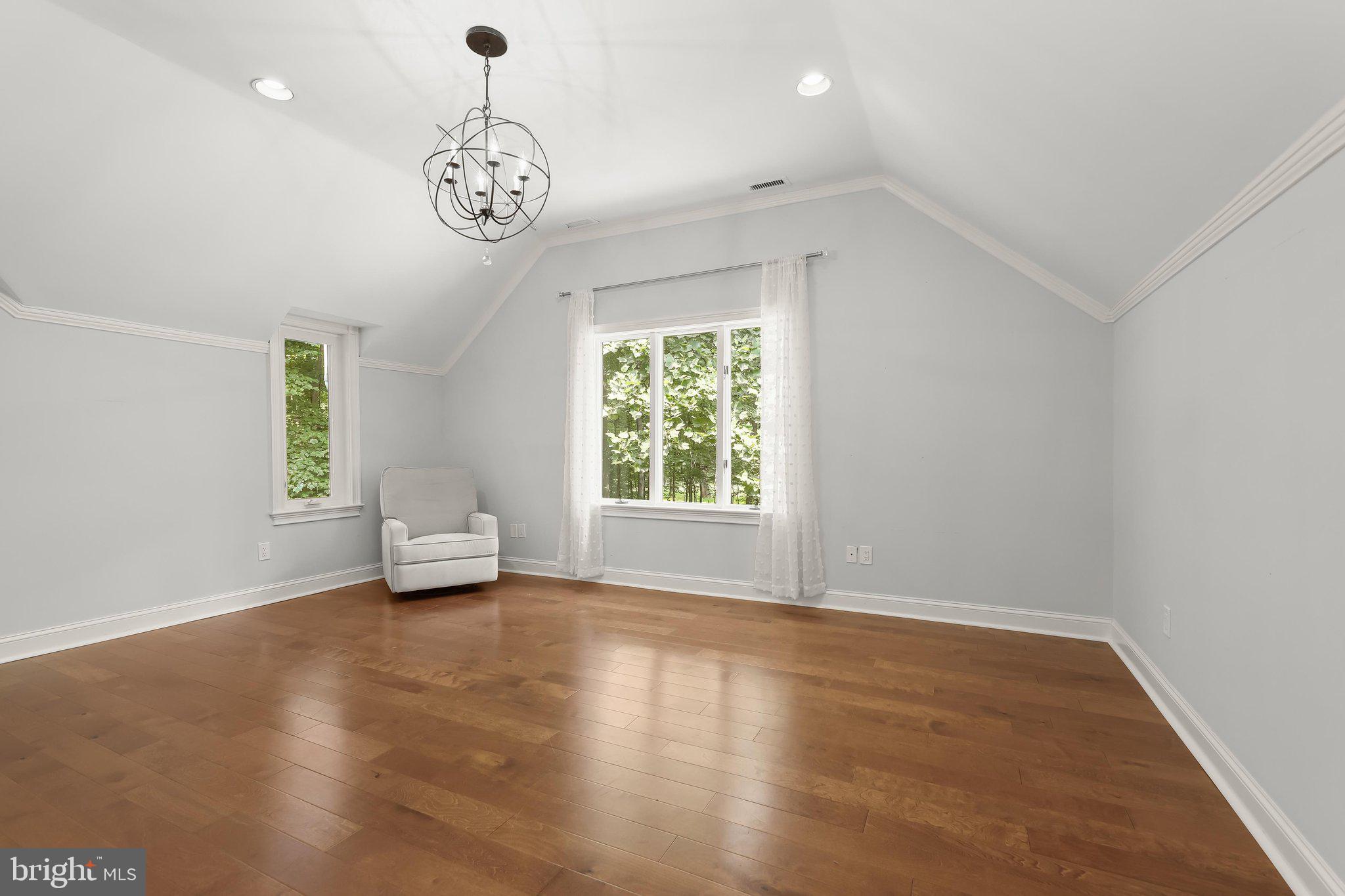 PINEWOOD FARM - Residential