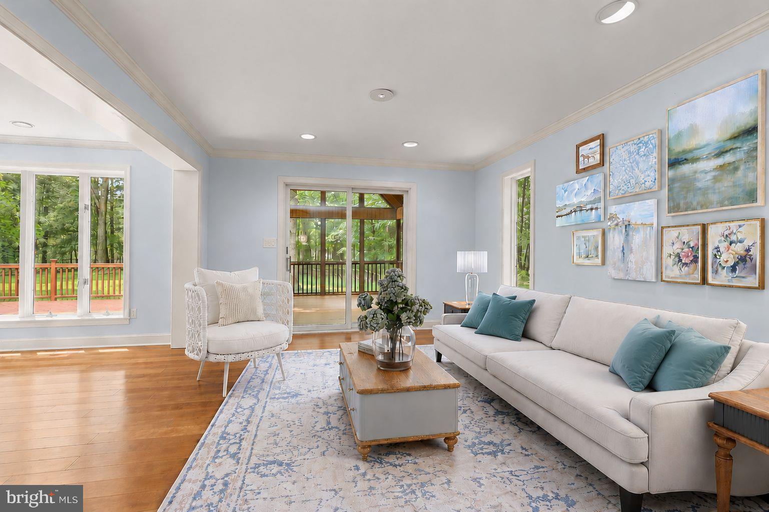 PINEWOOD FARM - Residential