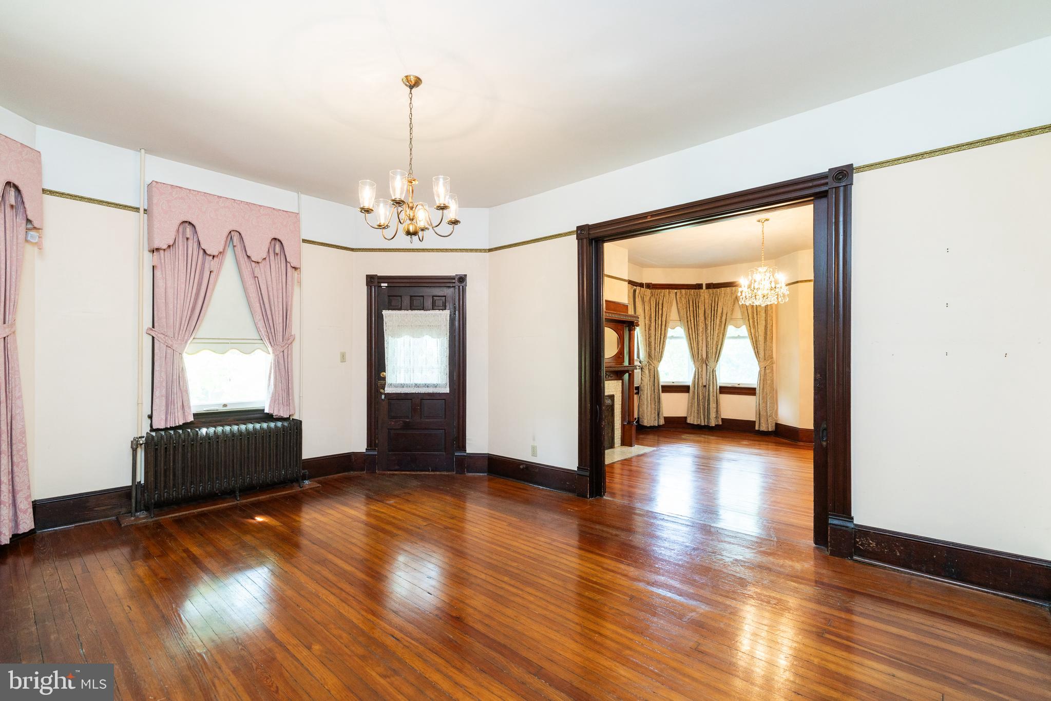 HOFFMAN HEIGHTS - Residential