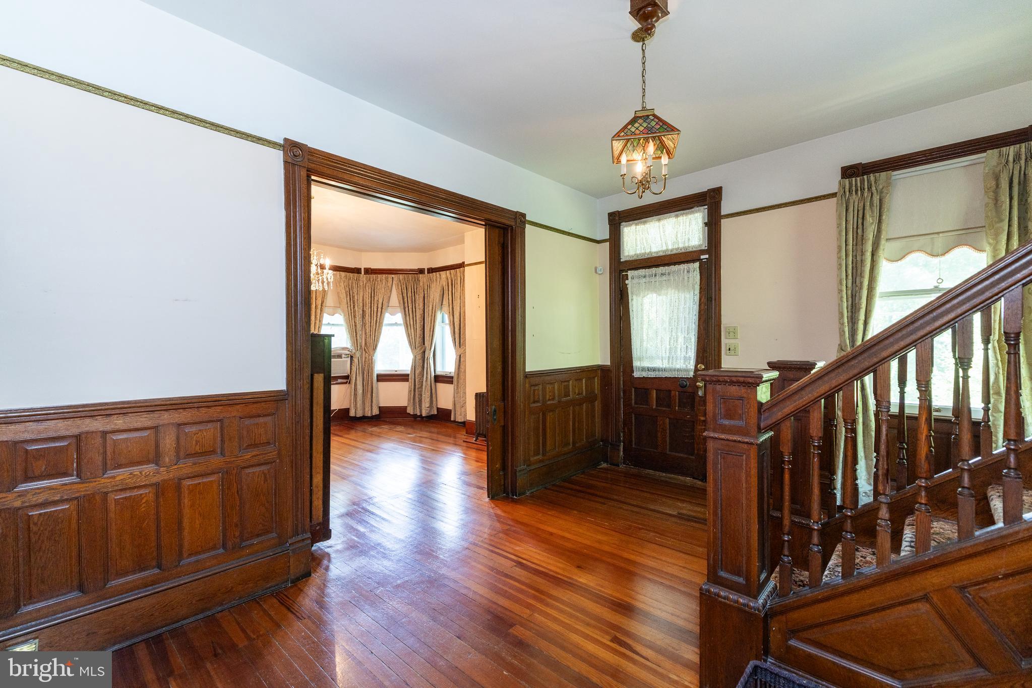 HOFFMAN HEIGHTS - Residential