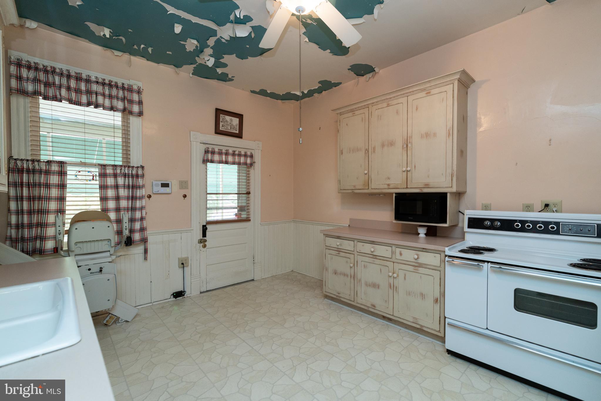 HOFFMAN HEIGHTS - Residential