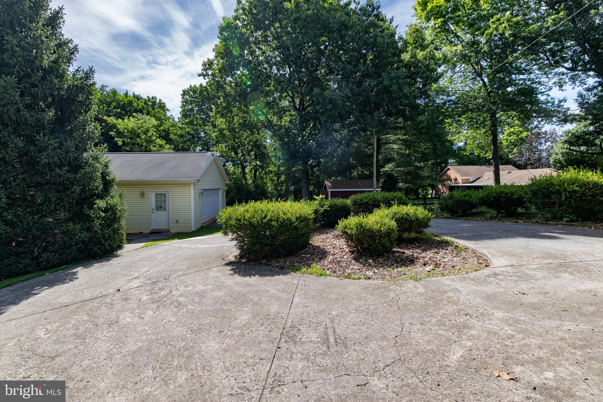 HOFFMAN HEIGHTS - Residential