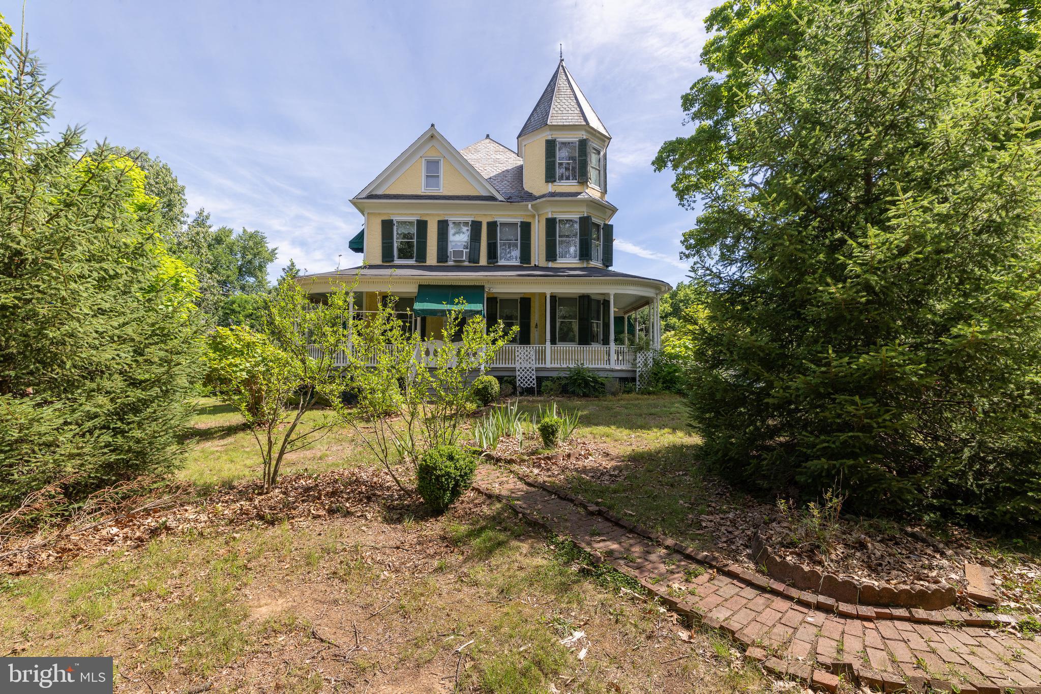 HOFFMAN HEIGHTS - Residential