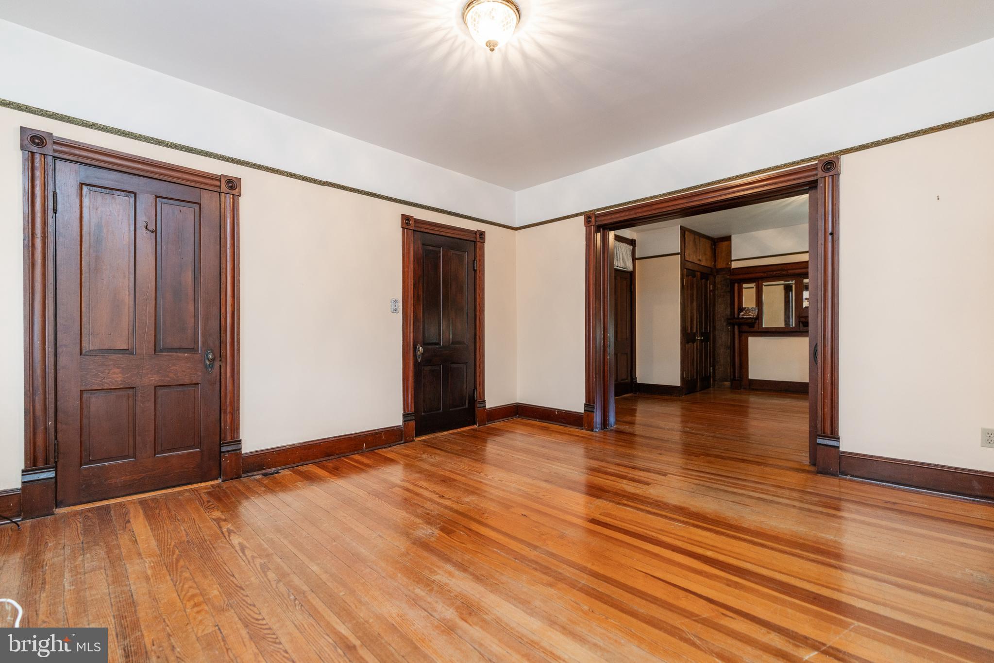 HOFFMAN HEIGHTS - Residential