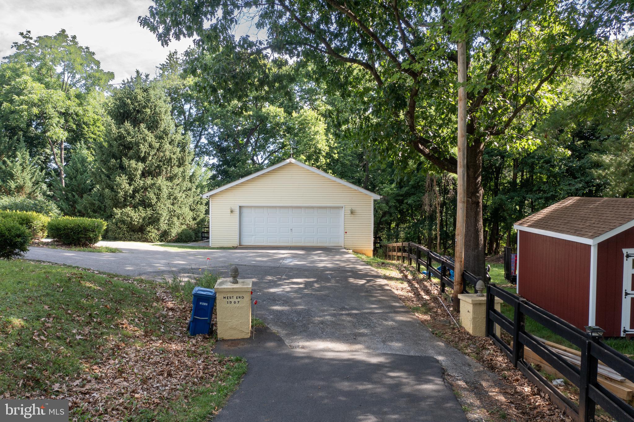 HOFFMAN HEIGHTS - Residential