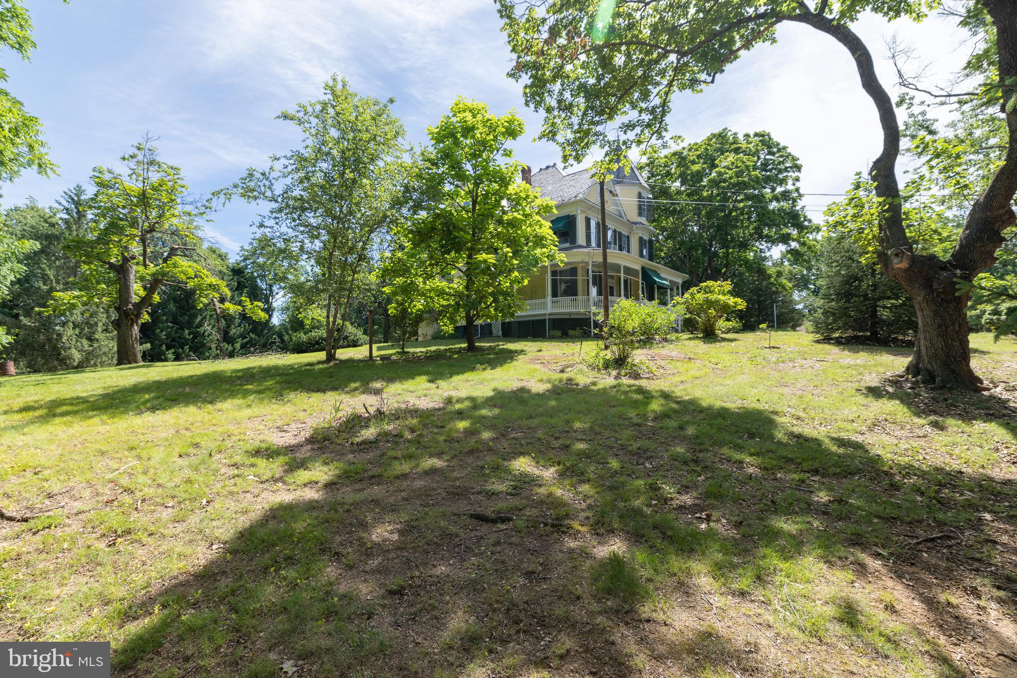 HOFFMAN HEIGHTS - Residential