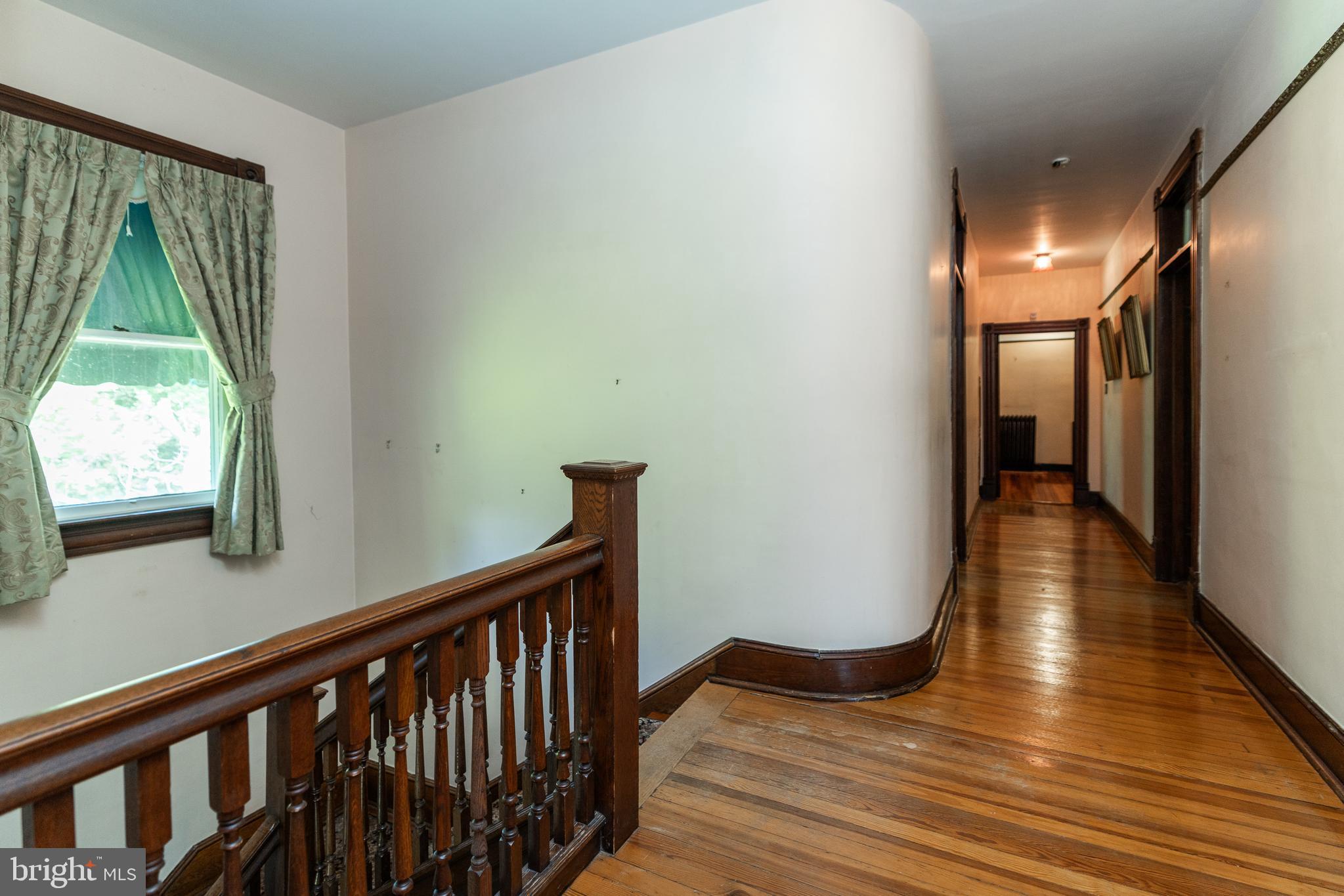 HOFFMAN HEIGHTS - Residential
