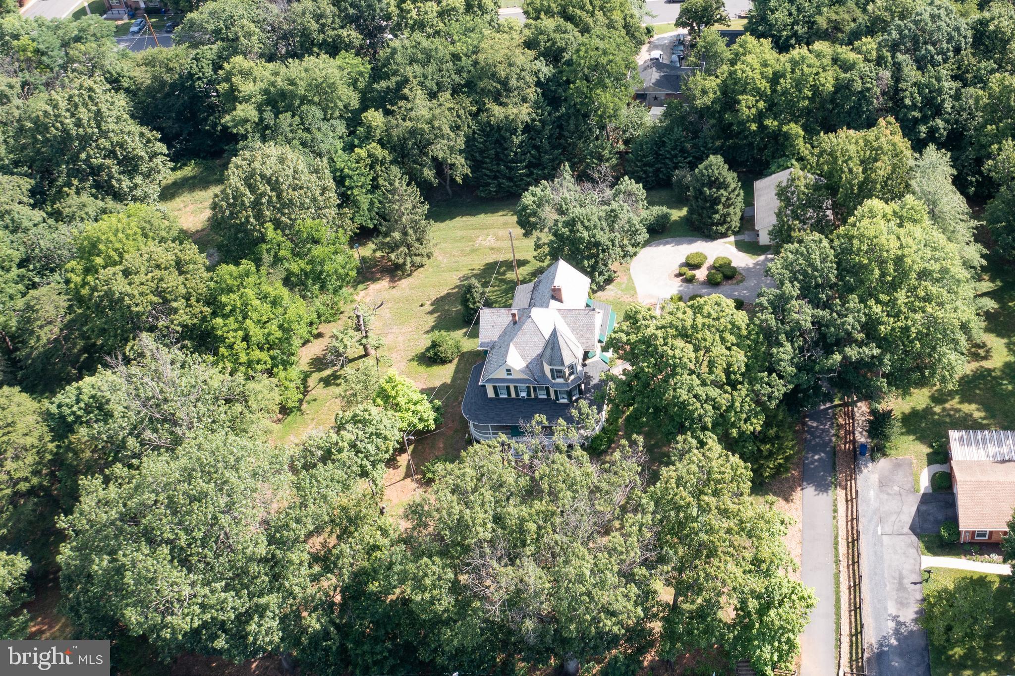 HOFFMAN HEIGHTS - Residential