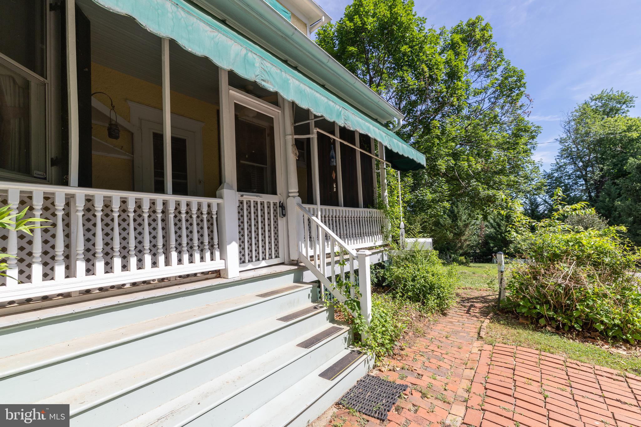 HOFFMAN HEIGHTS - Residential