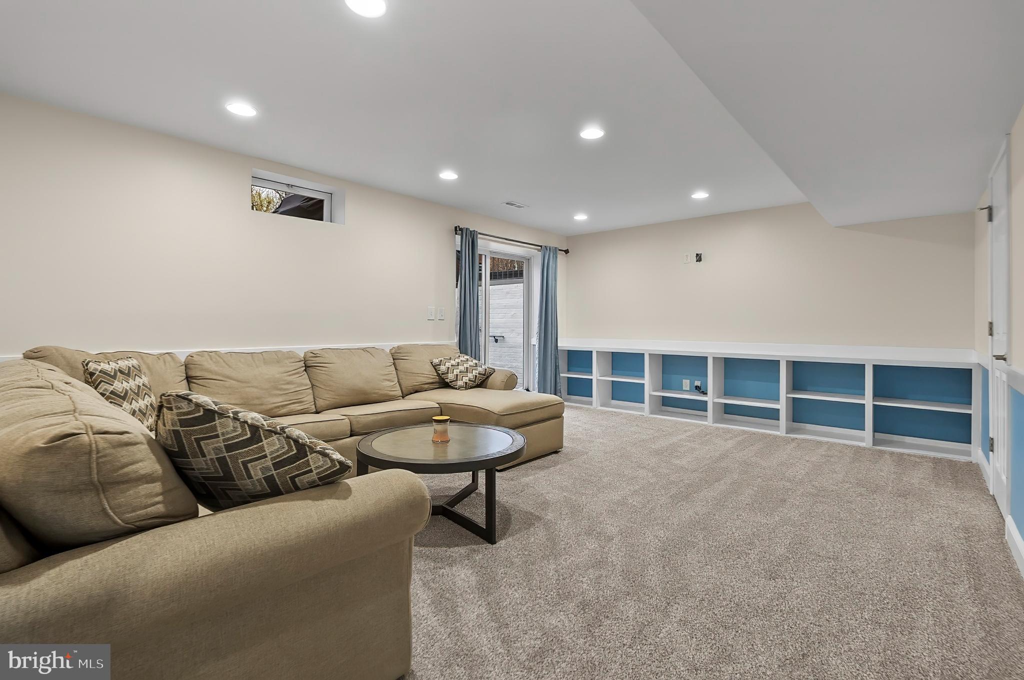 RISING SUN - Residential