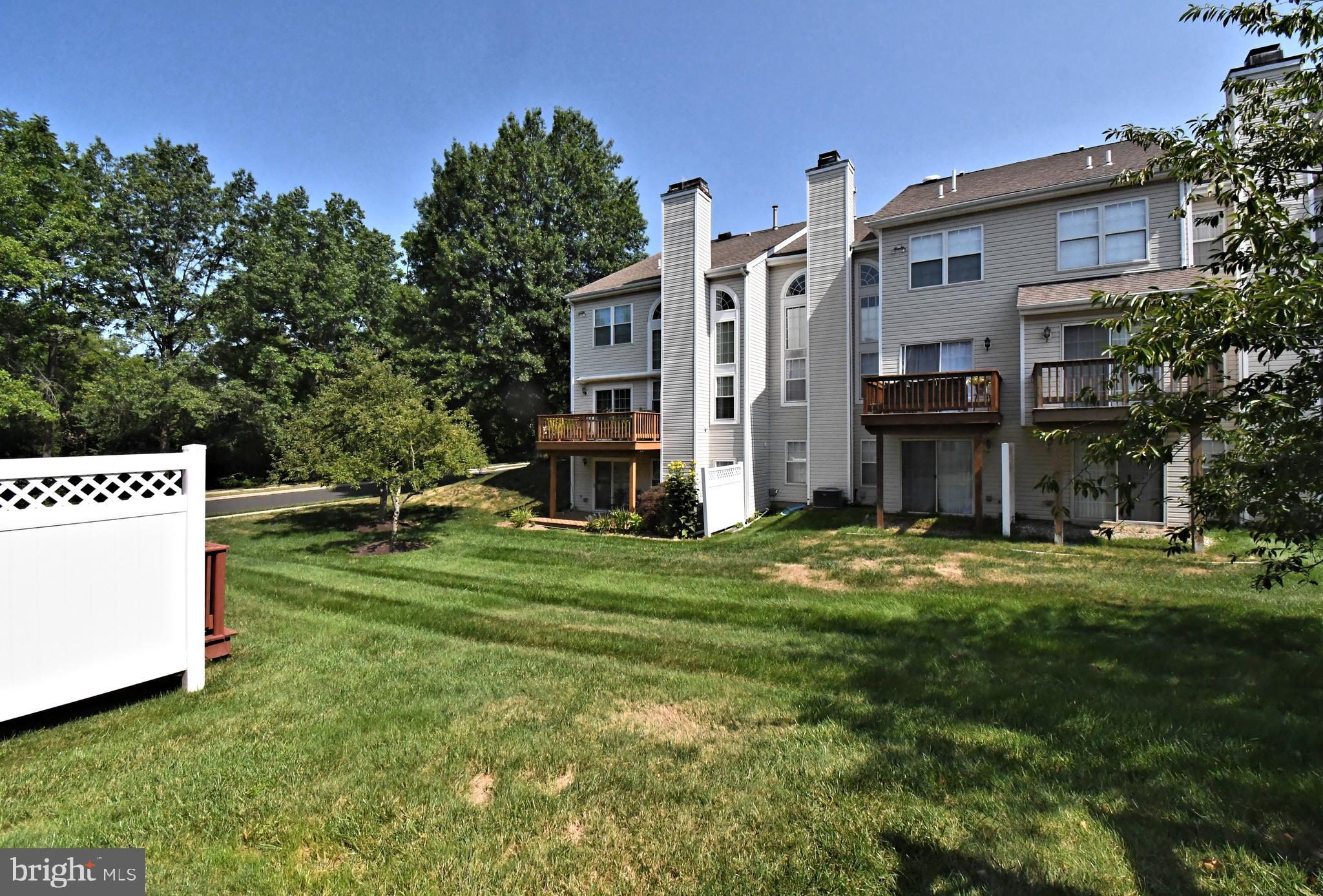 WINNERS CIRCLE - Residential
