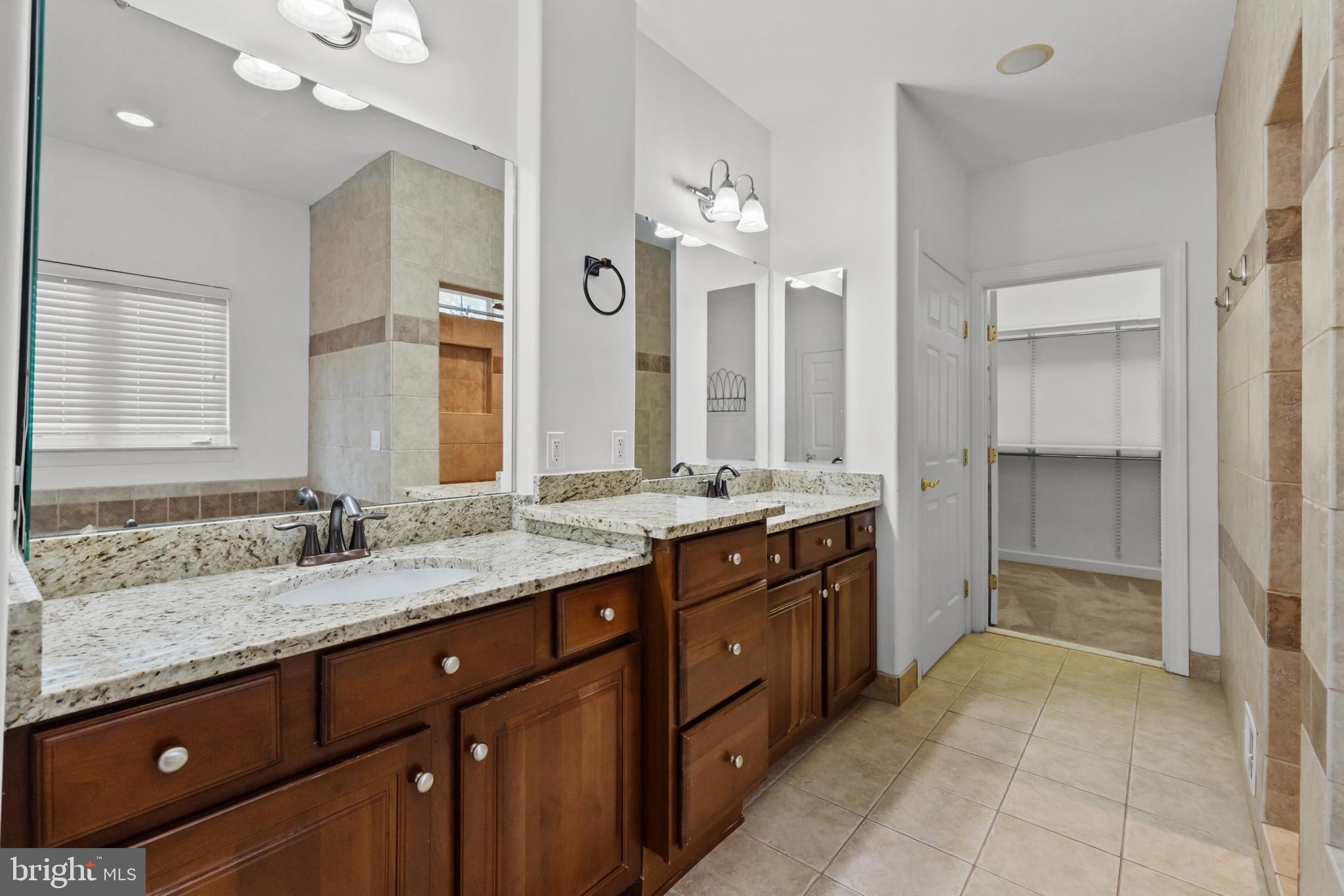 BIRCH HOLLOW HAMLET - Residential