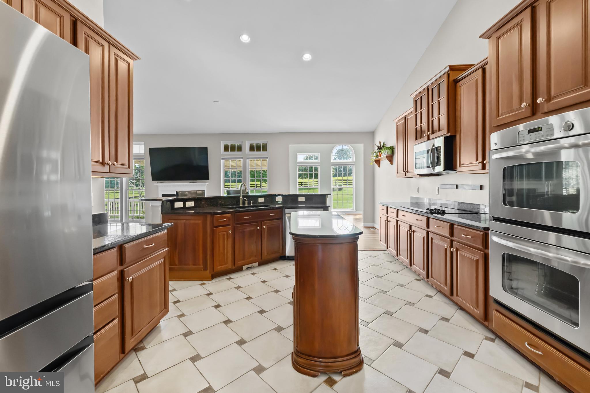 BIRCH HOLLOW HAMLET - Residential