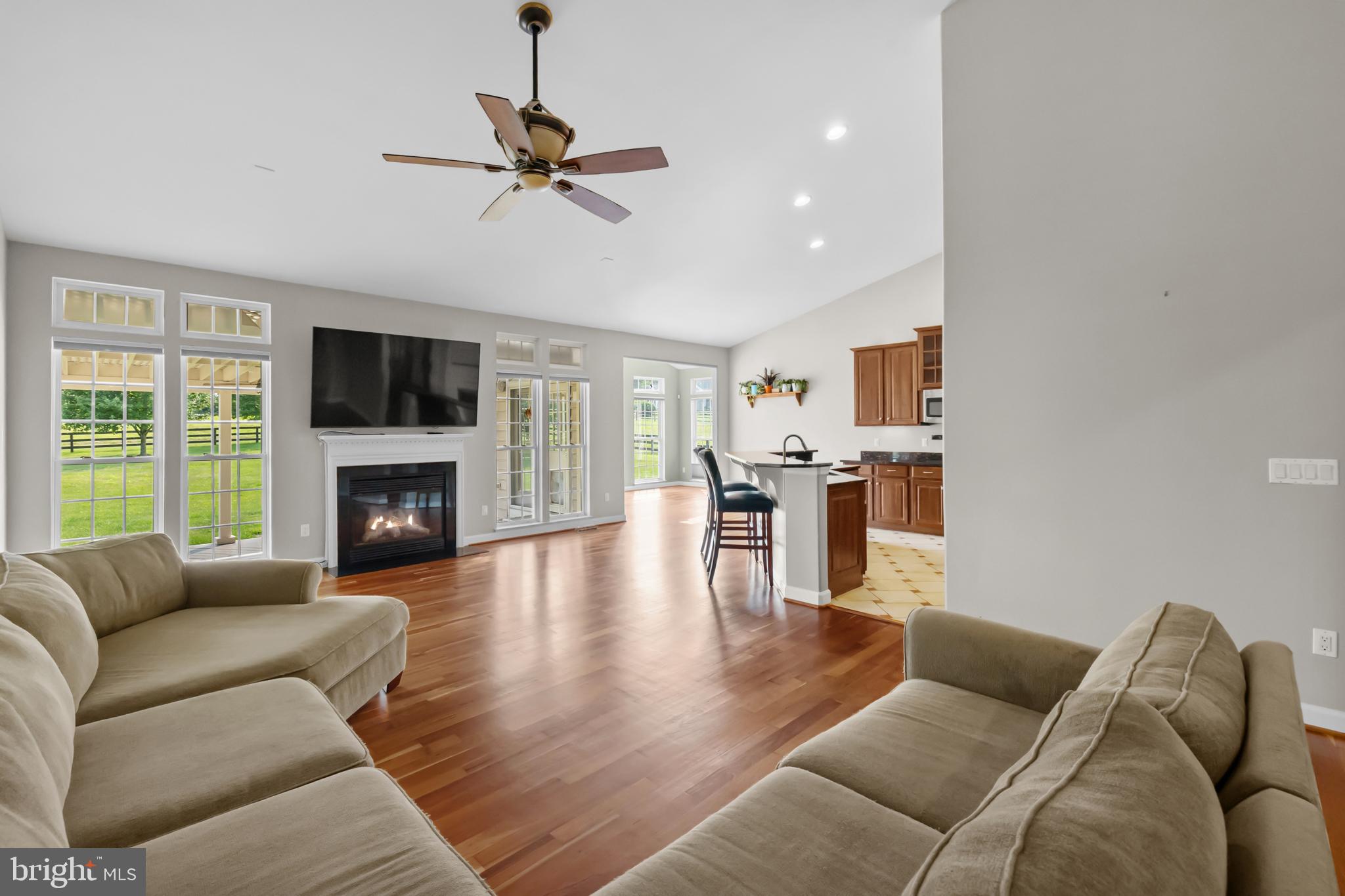 BIRCH HOLLOW HAMLET - Residential