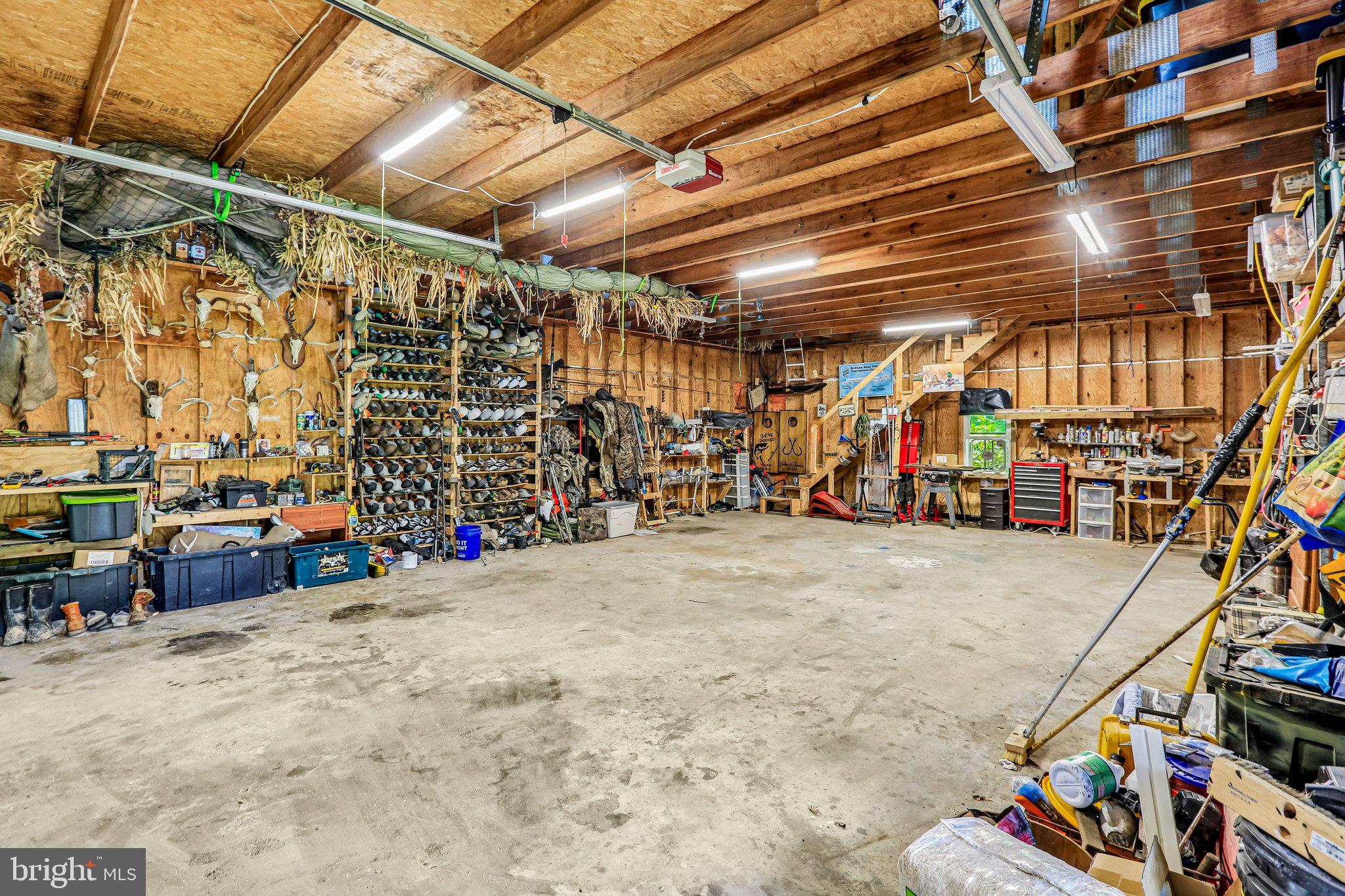 MUNSON HEIGHTS - Residential