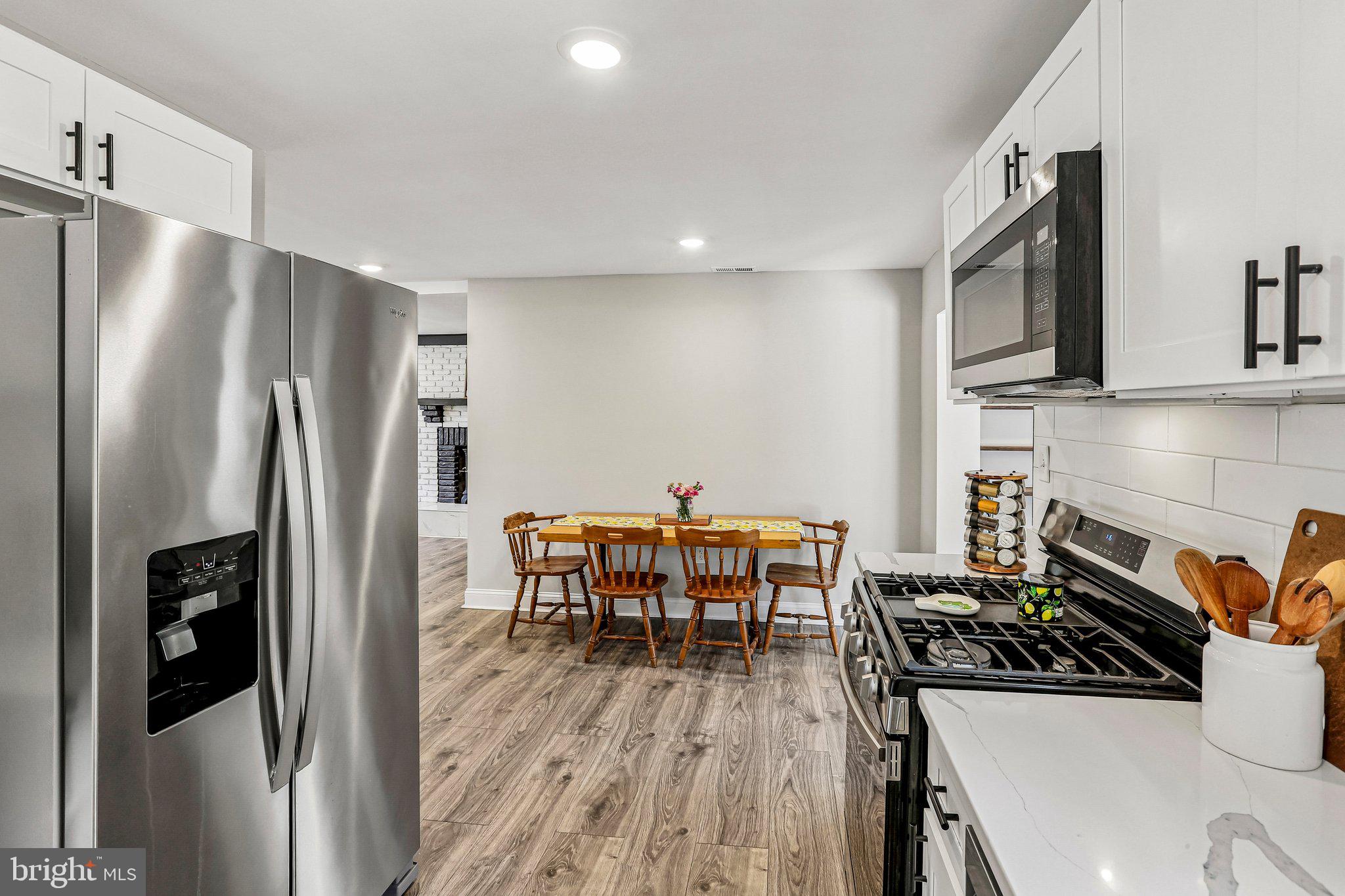 MUNSON HEIGHTS - Residential