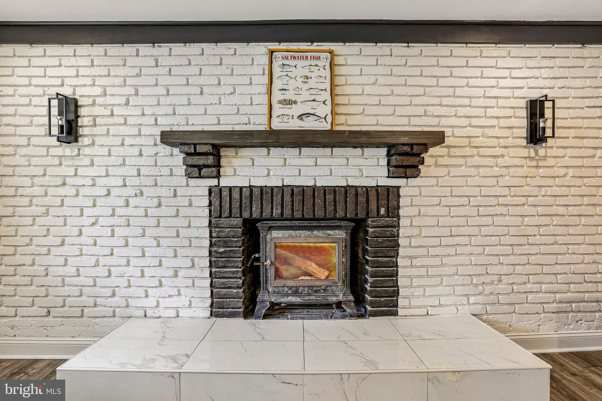 MUNSON HEIGHTS - Residential